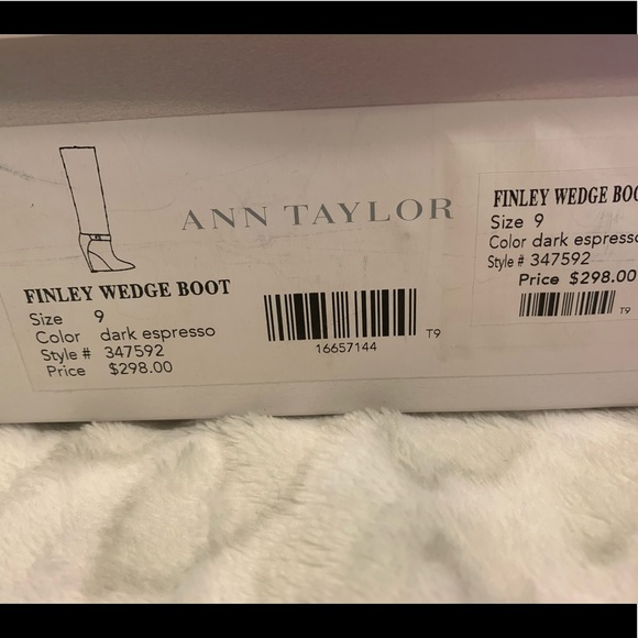 NWOT Ann Taylor Finley Wedge Boots - Picture 3 of 6